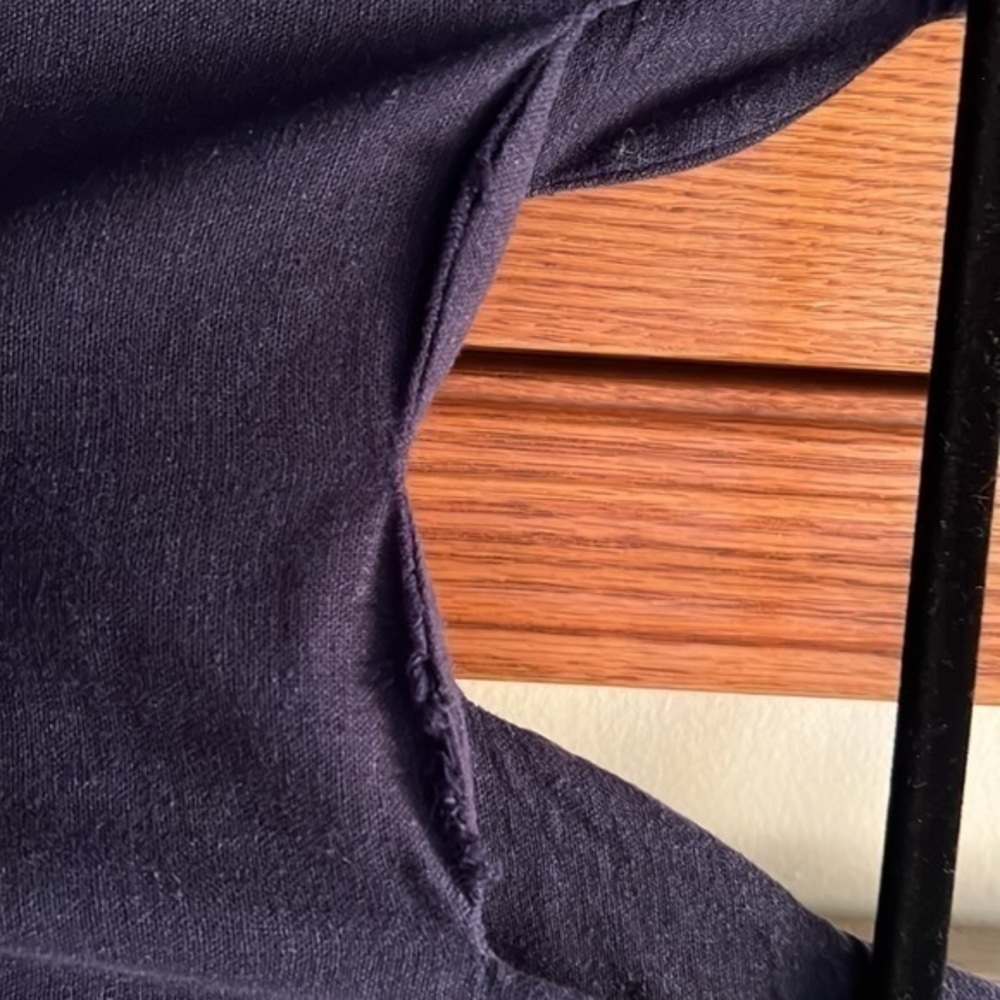 Size small blue dress with scalloped neck and bottom - Picture 3 of 3
